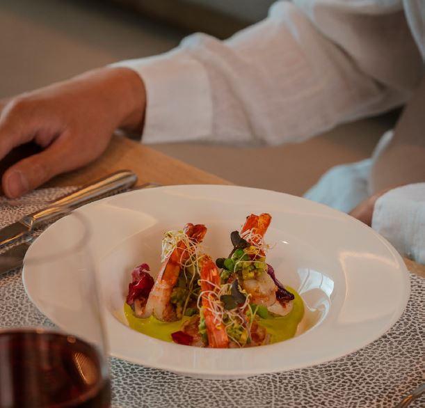 swan hellenic sh diana dining