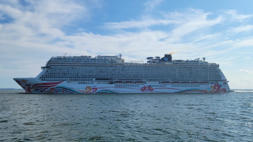 NCL norwegian joy