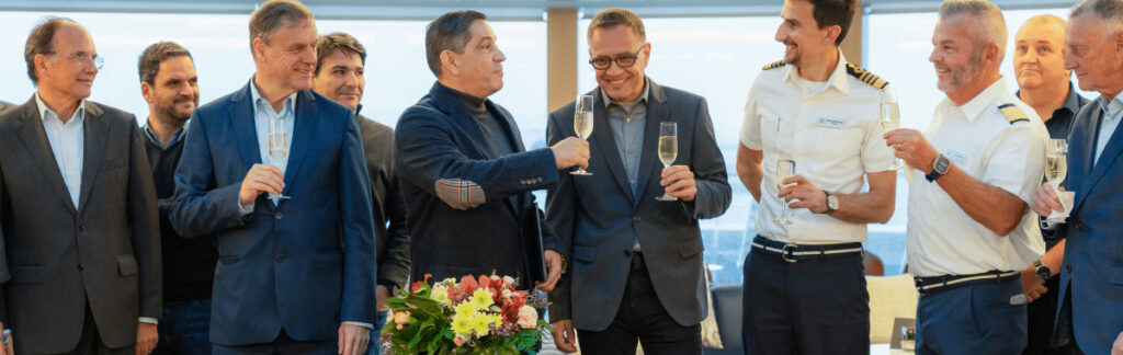 windstar accepts delivery of starseeker