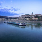 avalon waterways exterior envision 2