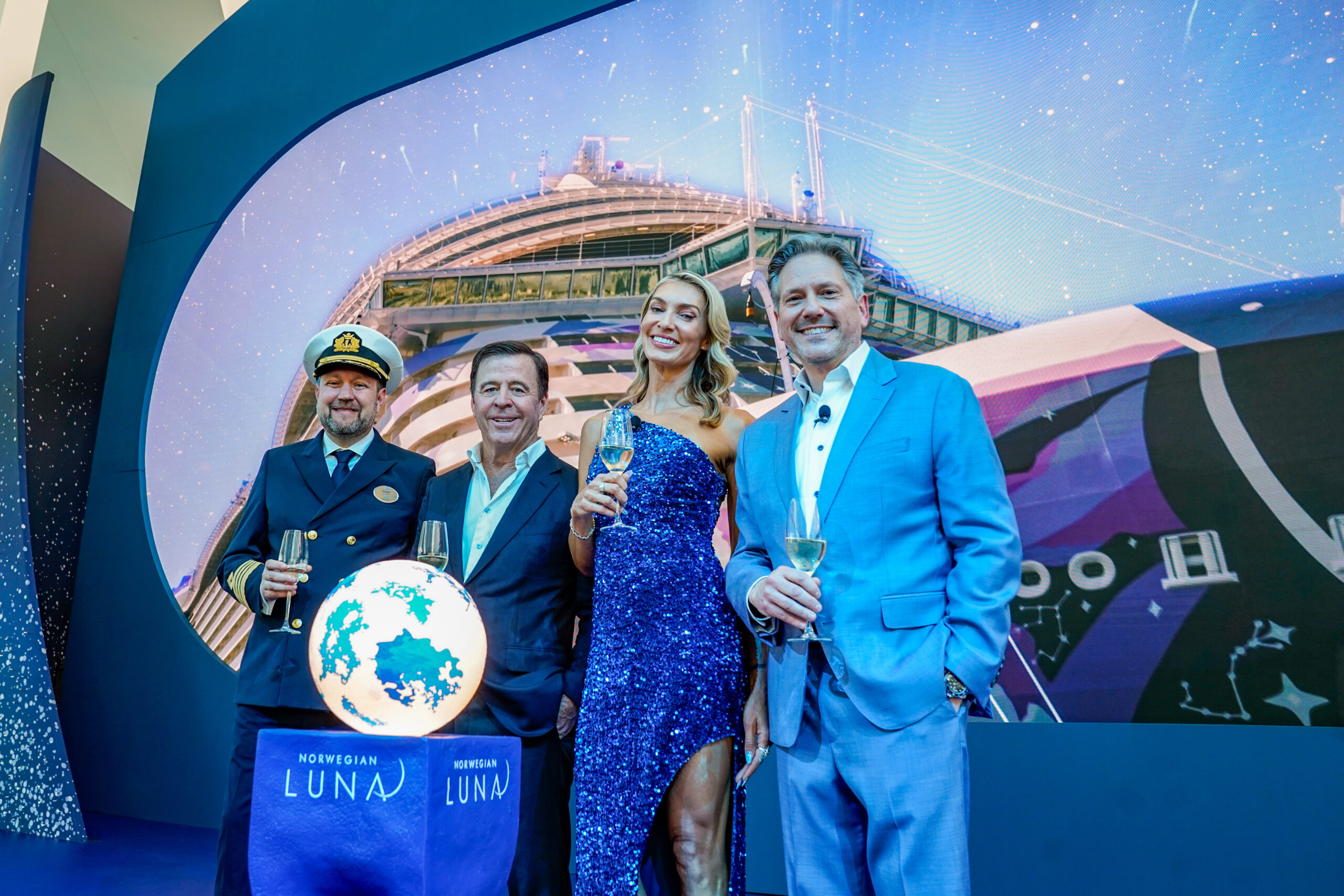 Norwegian Luna Christened in Miami
