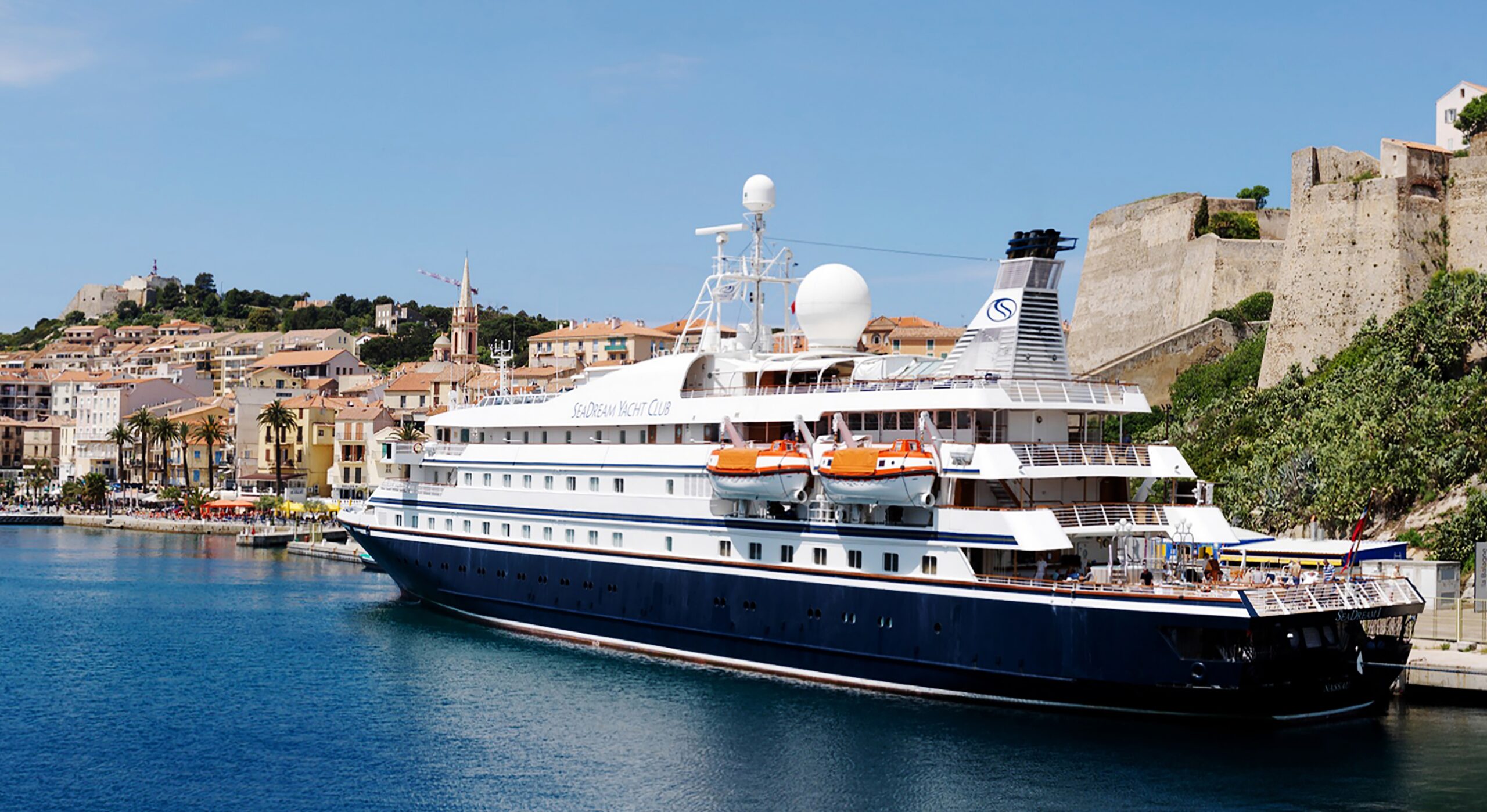 SeaDream Yacht Club France
