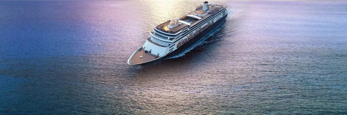 Holland America ship-volendam World Voyage