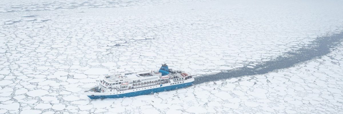 polar latitudes seaventure in ice