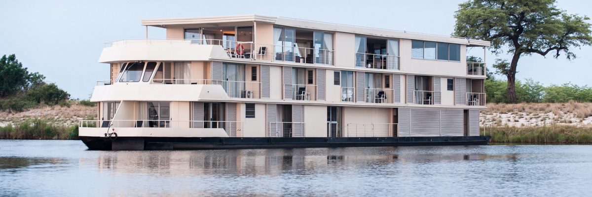 zambezi queen exterior 66